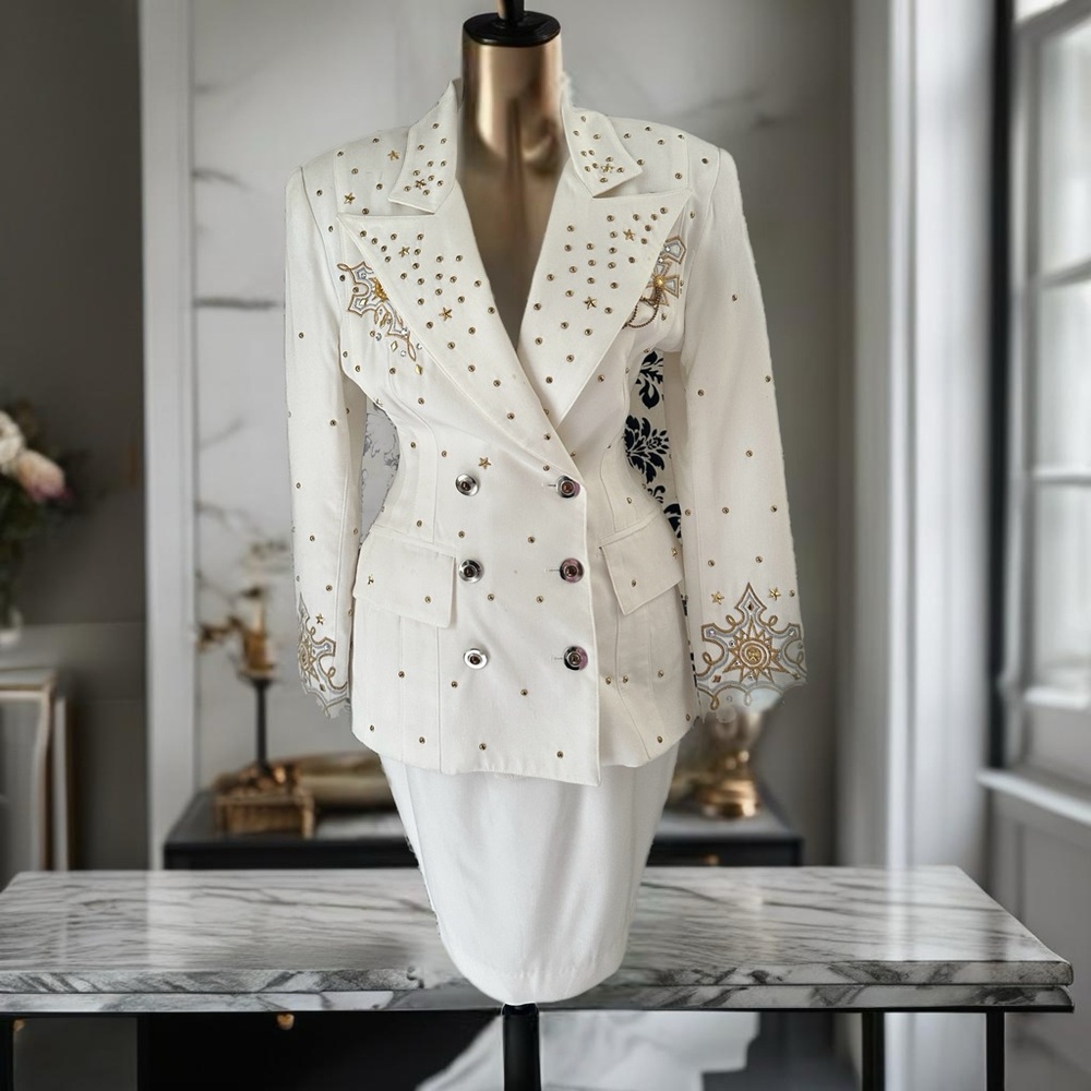 Cache Vintage Beaded Cream 3 piece Suit 
 Size P